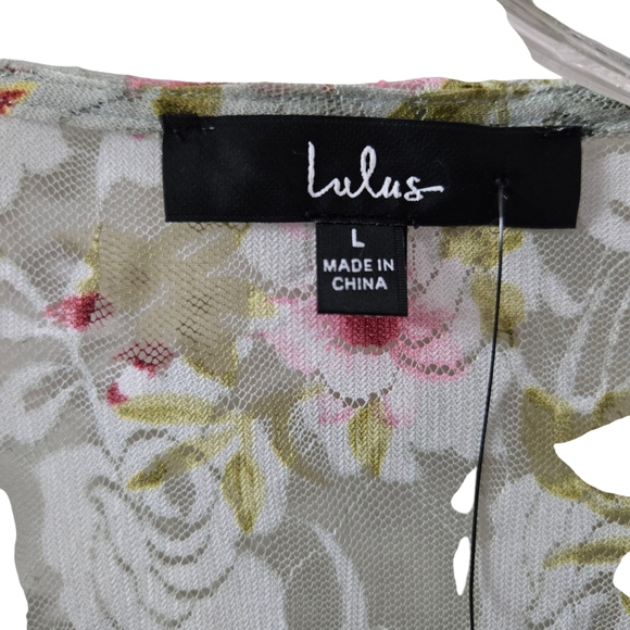 NEW Lulu's Large Charming Suggestion Sage Floral Lace Peplum Balloon Sleeve‎ Top - Picture 9 of 12